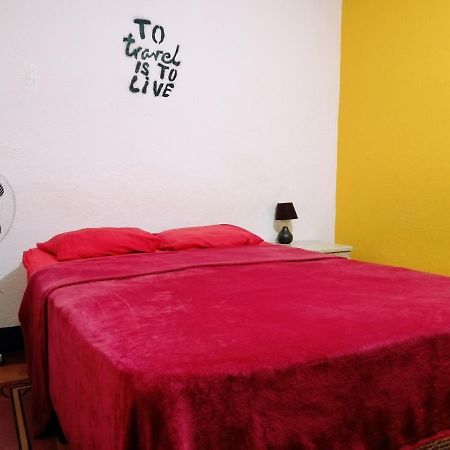 גואטמלה 4 Grados Hostel מראה חיצוני תמונה
