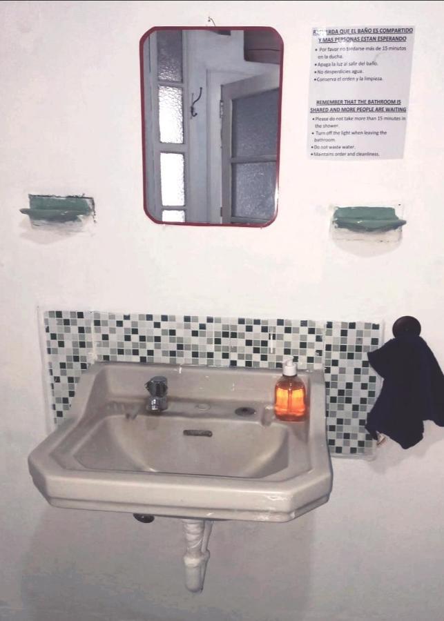 גואטמלה 4 Grados Hostel מראה חיצוני תמונה