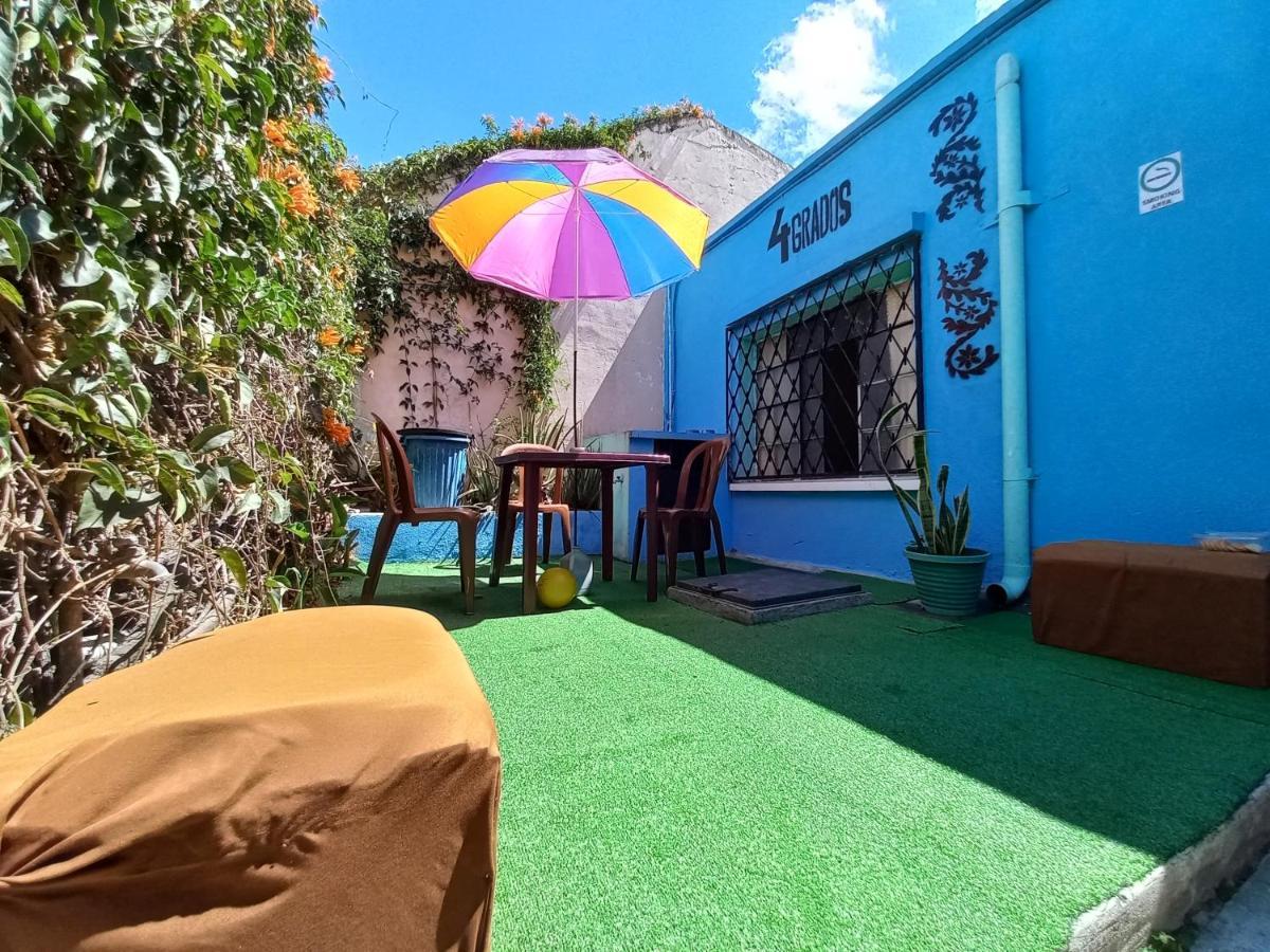 גואטמלה 4 Grados Hostel מראה חיצוני תמונה